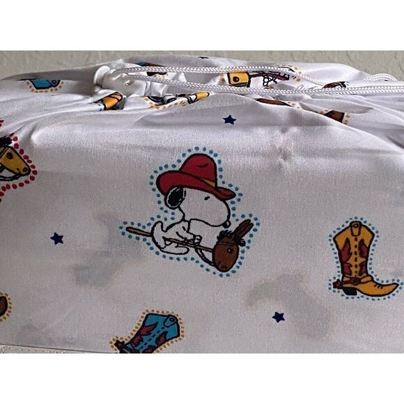 4 Pc PEANUTS Snoopy Cowboy QUEEN Sheet Set By Berkshire Super Soft White NEW - Picture 7 of 12